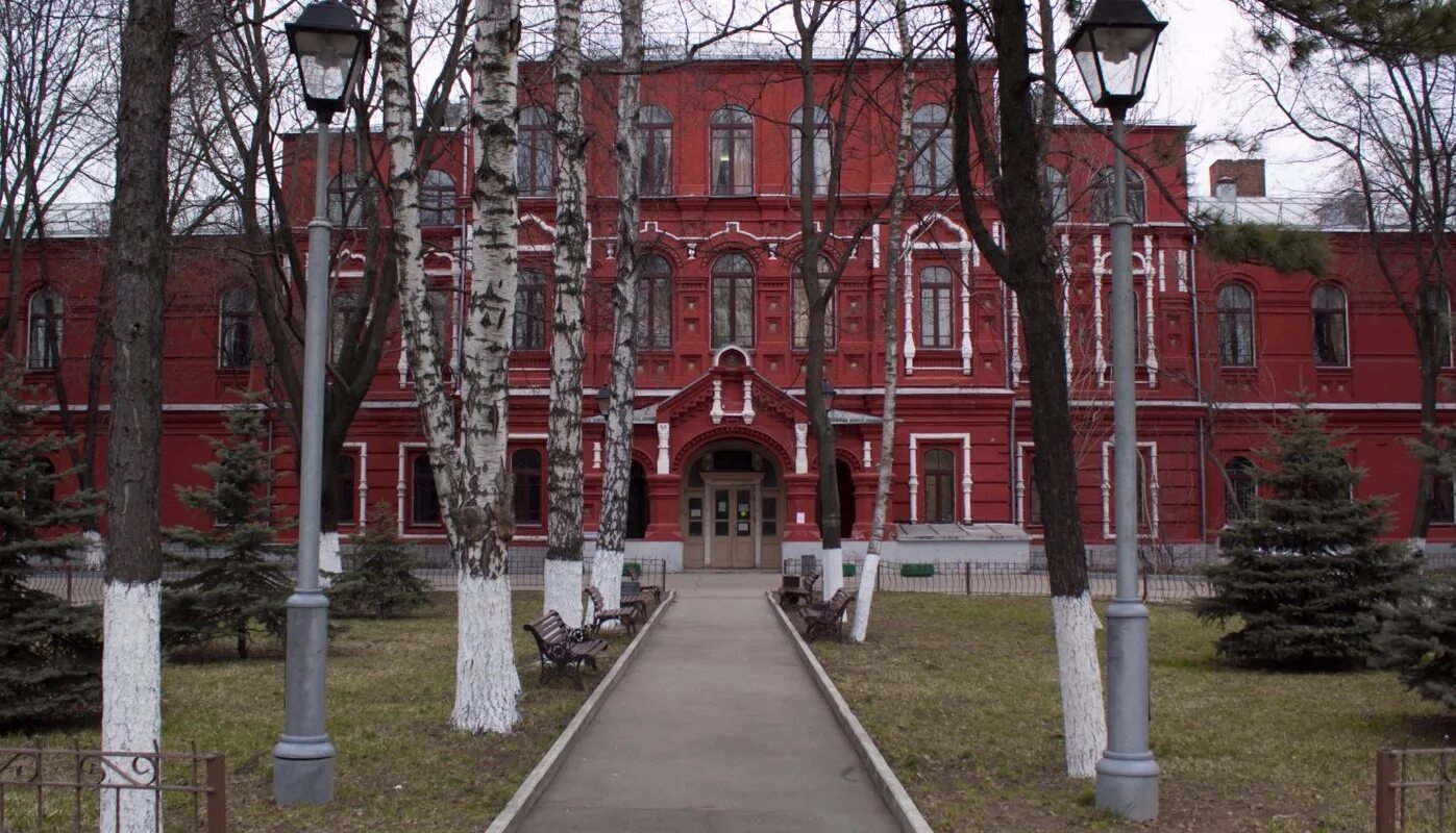 Имени братьев бахрушиных. Больница им бахрушина в сокольниках. городская клиническая больница имени братьев бахрушиных москва. поликлиника братьев бахрушиных в сокольниках. гкб 5 бахрушиных.