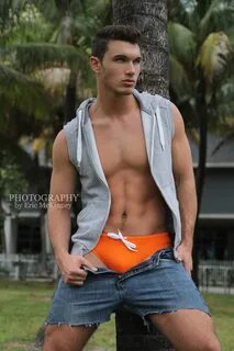 The Miami Collection: Michael with 612 Model Mgmt - Set 1.