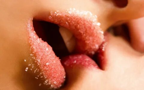 Lips, kiss, sugar.