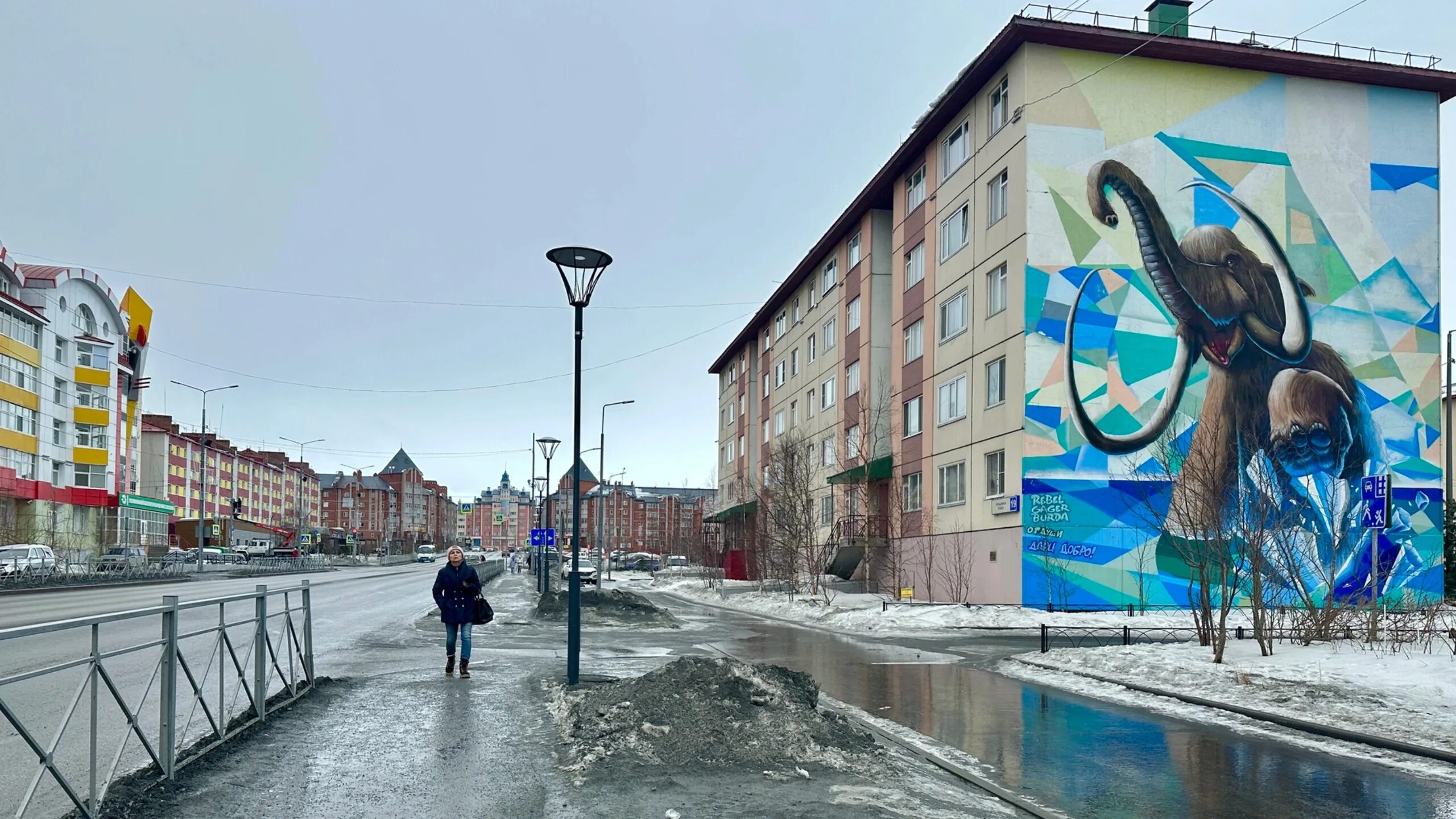 Салехард. Ямал город. Ноябрьск весной.