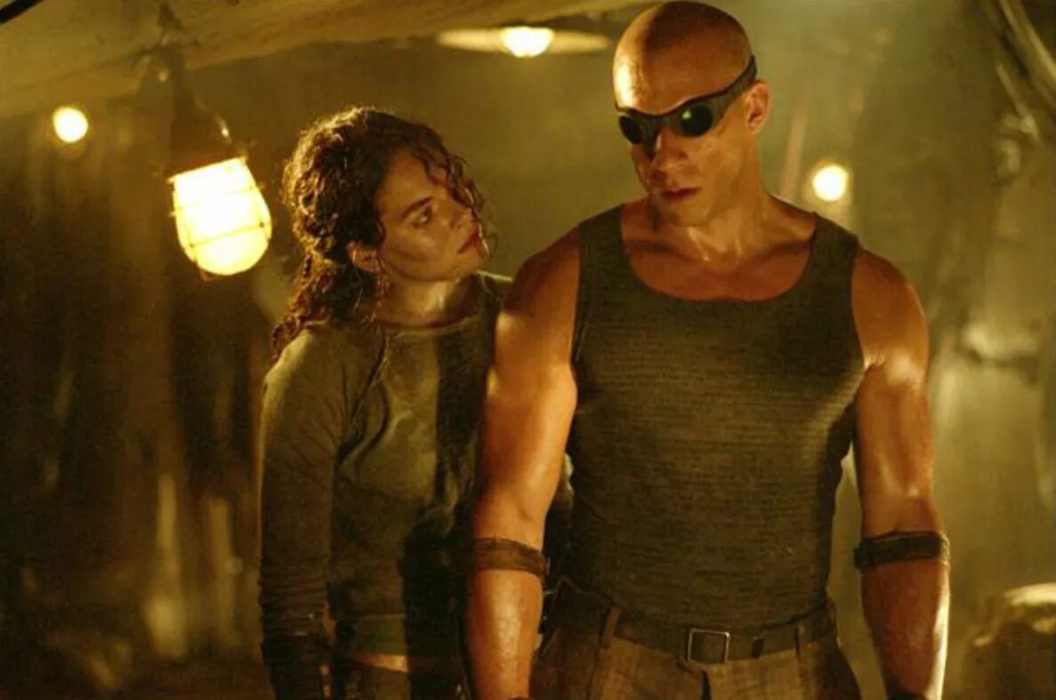 Хроники Риддика (the Chronicles of Riddick, 2004). Хроники Риддика 2 (2004). Алекса давалос хроники Риддика. Хроники риддика гоблин