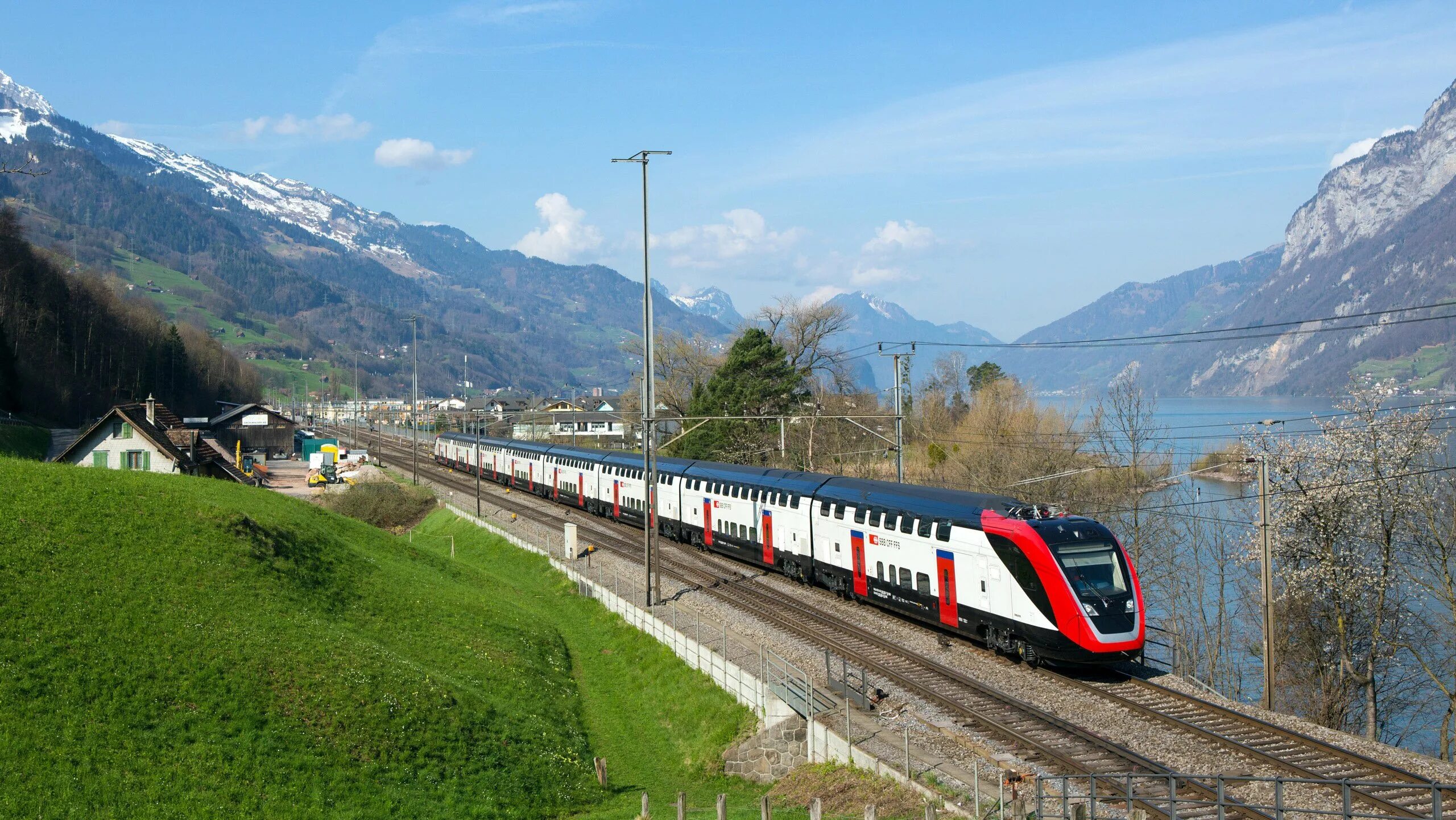 French train. Железнодорожная магистраль Швейцарии. Поезд Швейцария высокоскоростной. SBB Швейцария. Скоростные поезда Швейцарии.