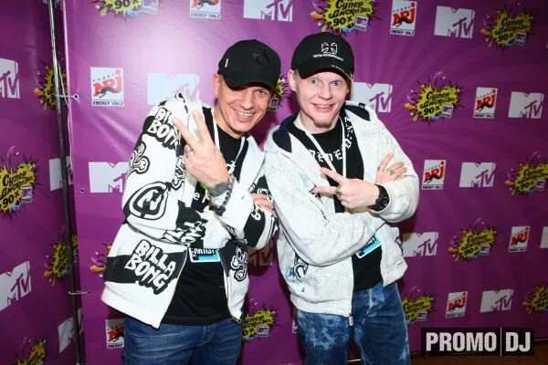 Мальчишник википедия. Мальчишник википедия. Мальчишник дэн мутабор дельфин. Дэн дельфин и мутабор. Мальчишник википедия.