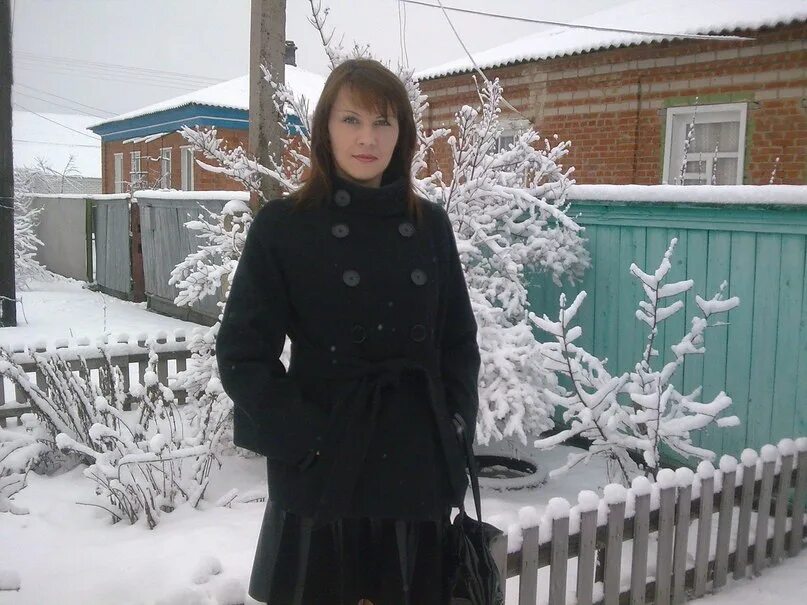 Кашары девушки. Вешенские девушки. Одинокие женщины ст вешенская. Вешенские девушки. Вешенские девушки.