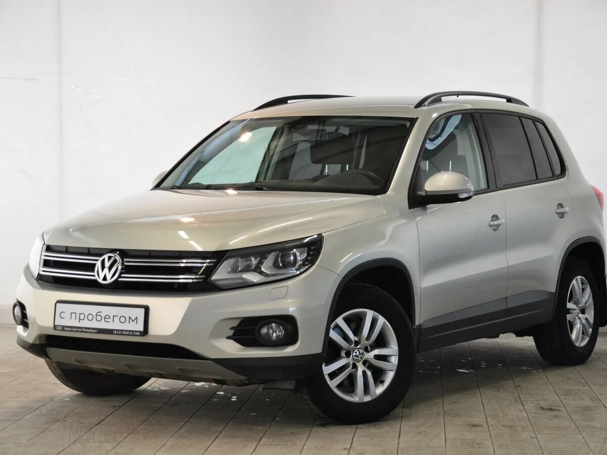 Купить тигуан с пробегом в татарстане фольксваген. Tiguan 2011. VW Tiguan 2011. Фольксваген Тигуан 2011г. Фольксваген Тигуан 2011.