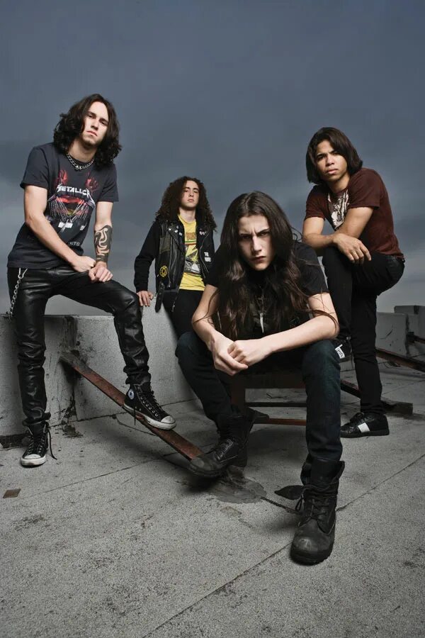 Лет блэк группа. Группа black tide. Группа сириус. Братья поздняковы 2020. Serious black - suite 226.