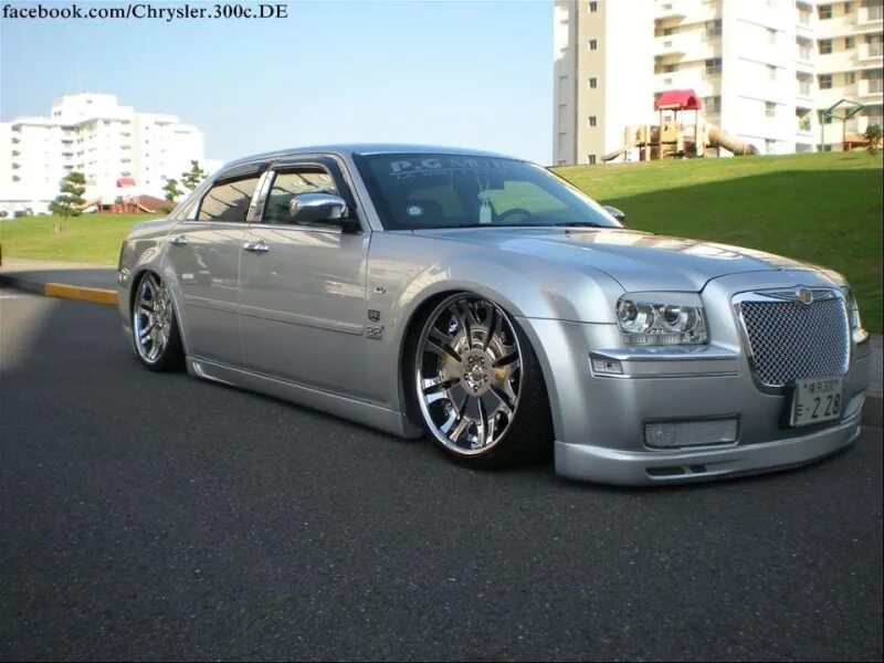 C tuning. Chrysler 300c tuning. chrysler 300c tuned. chrysler 300 tuning. крайслер 300c tuning.
