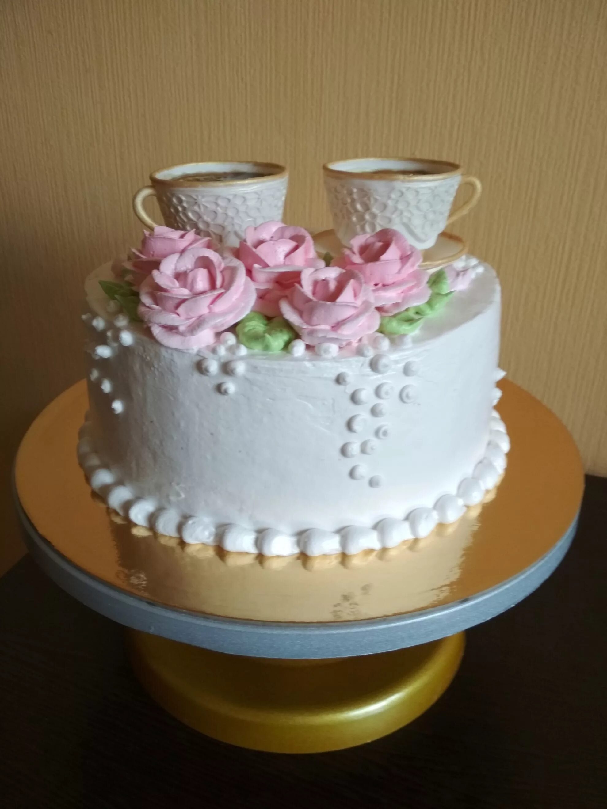 Начали повторить торты фарфор. Торт на фарфоровую свадьбу. Торт натгодовщину свадьбы. Торт на 20 лет свадьбы. Тортик на годовщину свадьбы.