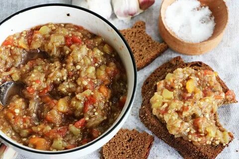 Вкусная баклажанная икра на сковороде