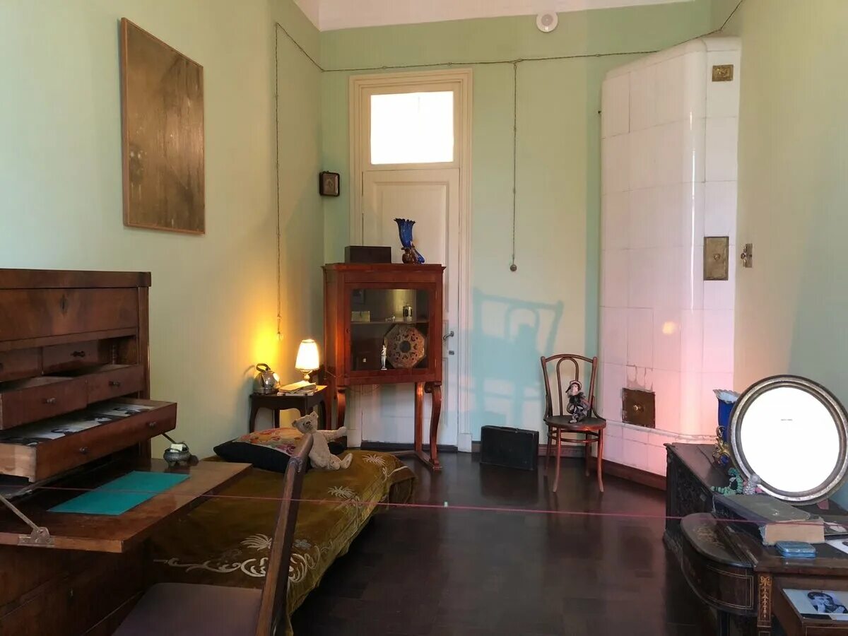 Ахматова музей фонтанный дом. Литейный 53 музей ахматовой. Музей ахматовой в фонтанном доме в санкт-петербурге. Музей анны ахматовой в санкт-петербурге. Музей анны ахматовой в фонтанном доме спб.