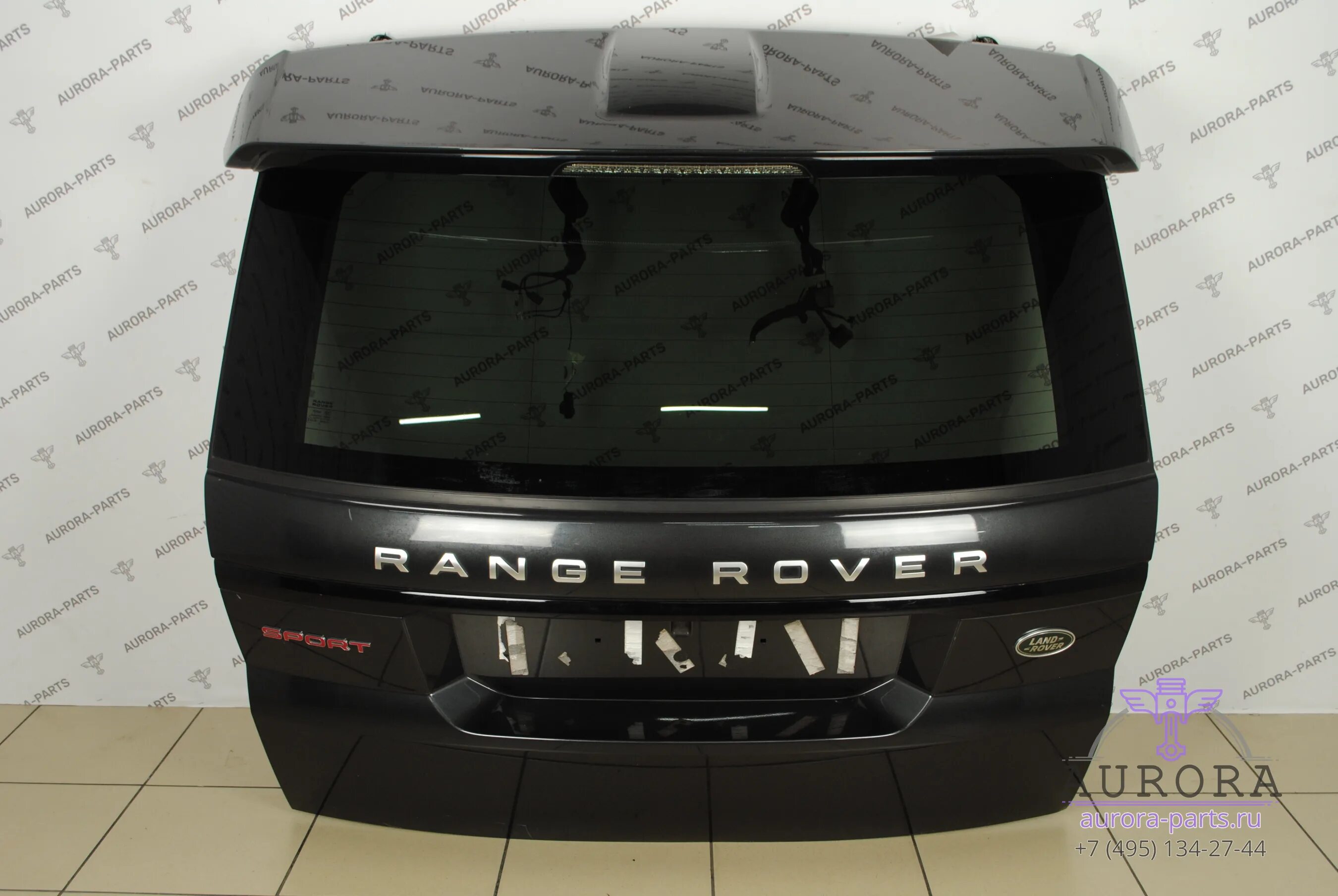Lr055919. Стекло на крышку багажника range rover sport l320. Крышка багажника ленд ровер. Крышка багажника ленд ровер. Крышка багажника ленд ровер.