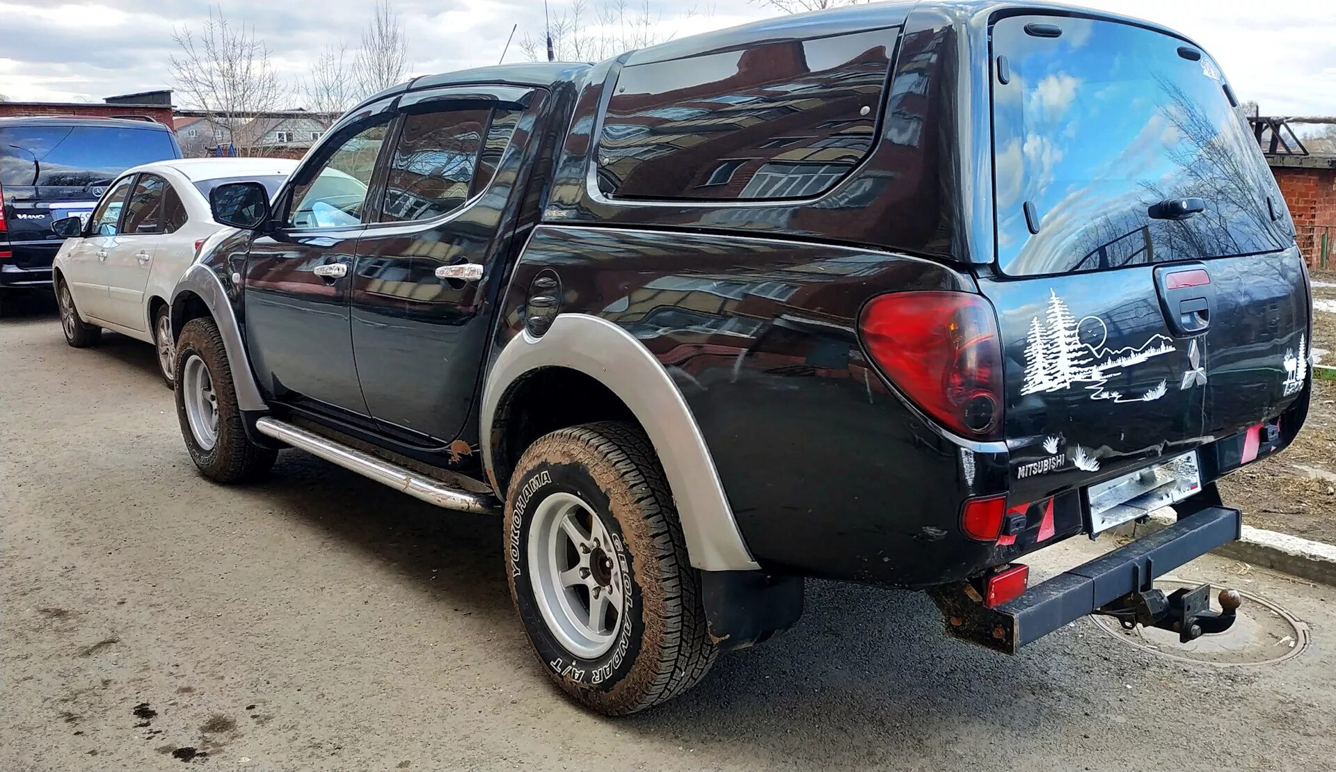 Полный привод л200. Мицубиси l200 СПЕЦЗАКАЗ. Стайлинг Mitsubishi l200. Mitsubishi l200 7k08b. Митсубиси l200 Ржавый.