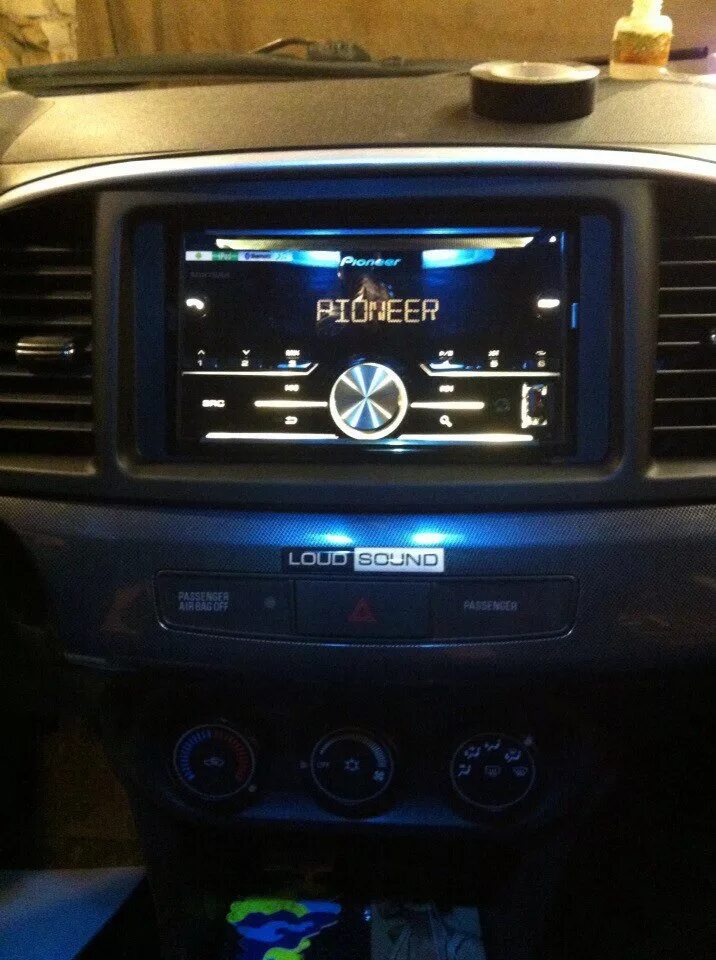 Магнитола без экрана. Автомагнитола Pioneer для Mitsubishi Lancer 10. 2din Pioneer Lancer x. Магнитола Пионер в ланцер 10.