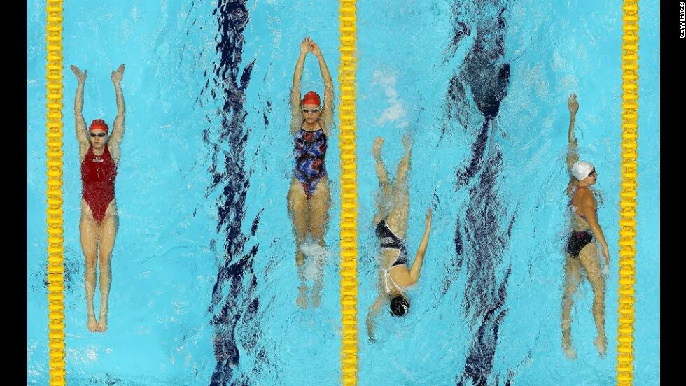 Игры спортивное плавание. Плавание (спорт). Плавание Олимпийские игры. Первые соревнования пловцов. Соревнования по плаванию вид сверху.