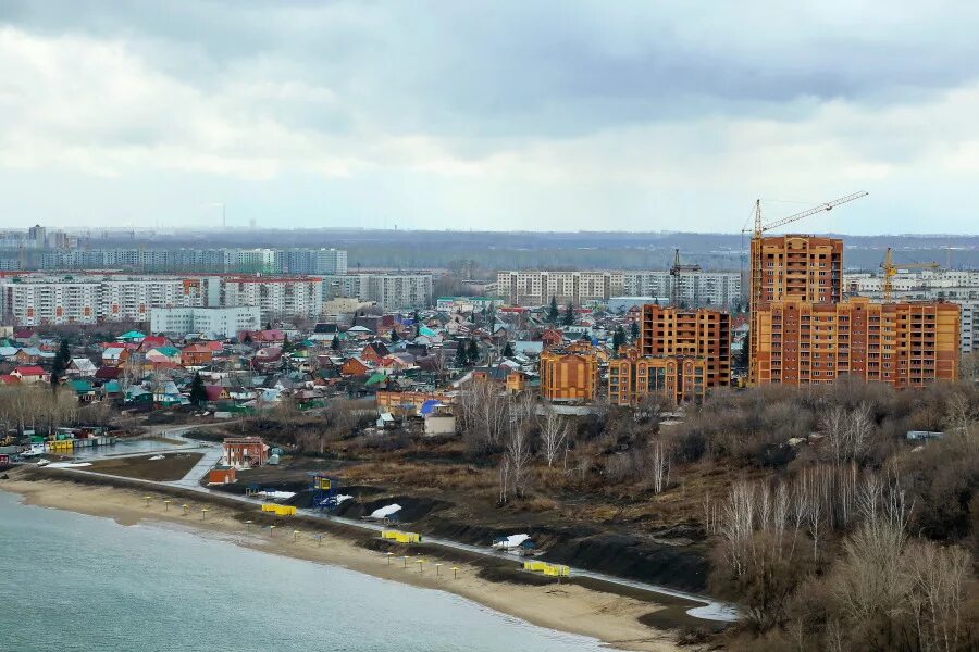 Левый берег правый берег Новосибирск. Новосибирск правый берег вид с левого берега 2023. Левый берег Новосибирск 2023. Новосибирск вид на правый берег. Районы на правом берегу новосибирска