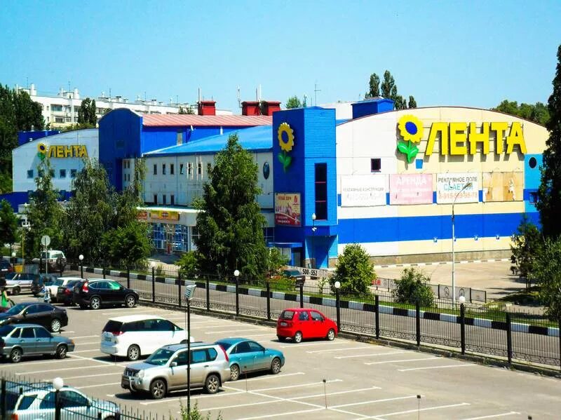 тц в россии. торговый центр аэробус белгород магазины мебели. грин белгород. работа торговых центров в белгороде. самый большой торговый центр в белгороде.