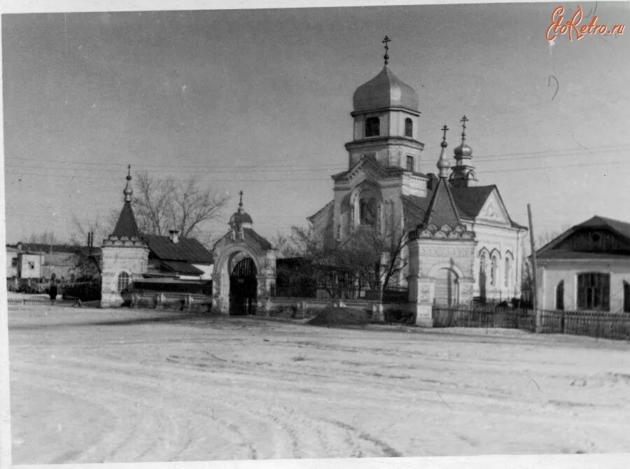 История бузулука. Никольская Церковь Старая Бузулук. Троицкий храм 19 век Бузулук. Бузулук старый вокзал.