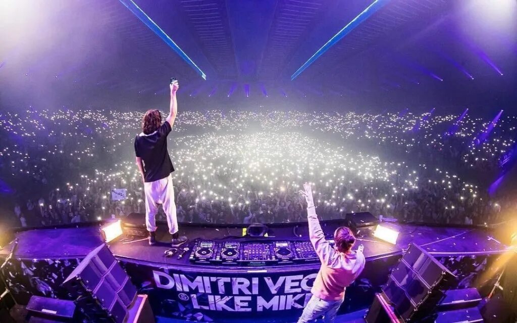 Dimitri vegas like mike&#039;s. Дмитрий вегас. дмитрий вегас и лайк майк. dimitri vegas &amp; like mike. дмитрий вегас фото.