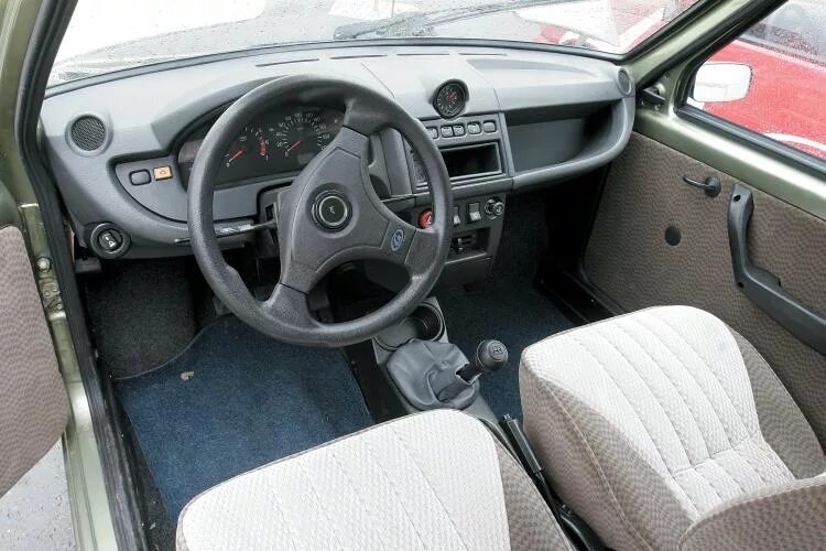 Лада 1111 ока салон. Ока 1111 салон. Торпеда ваз 1111 ока. Сеаз ока 11116 салон. Салон ока 11113.