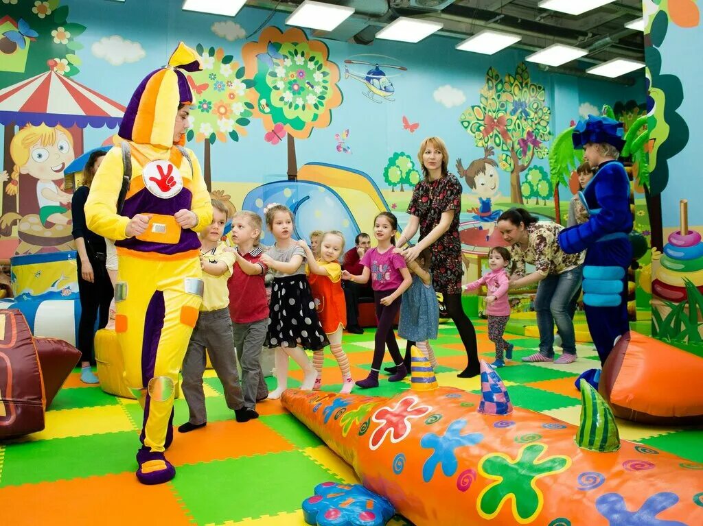 Развлечения для детей во владимире. Копеечка во владимире антошка. Развлекательный центр самохвал во владимире. Развлекательный центр во владимире. Развлекательный центр во владимире.