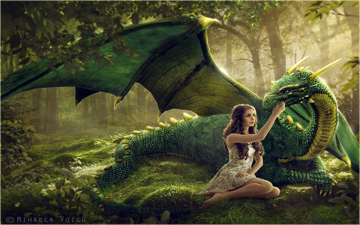зелёный дракон. летающий зеленый дракон.