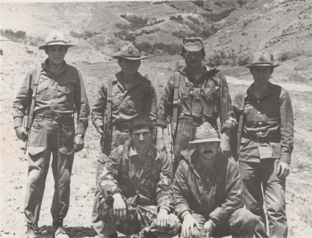 Операция в ущелье. Операция в ущелье. Ущелье панджшер афганистан. Афганистан панджшер 1984. Операция в ущелье.