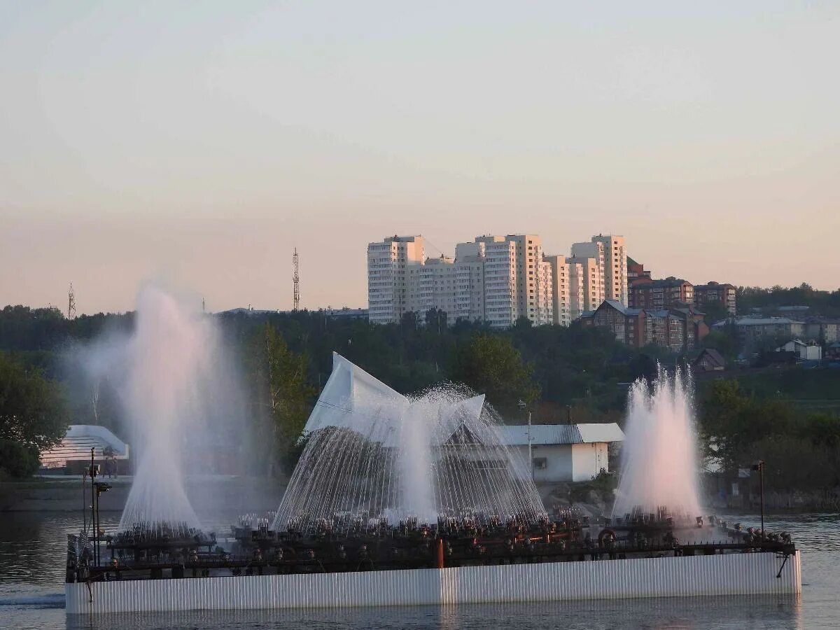 Село хомутово. Перекресток иркутск. Иркутск обзорная экскурсия по городу. Степана разина 23 екатеринбург. Сквер кирова иркутск.