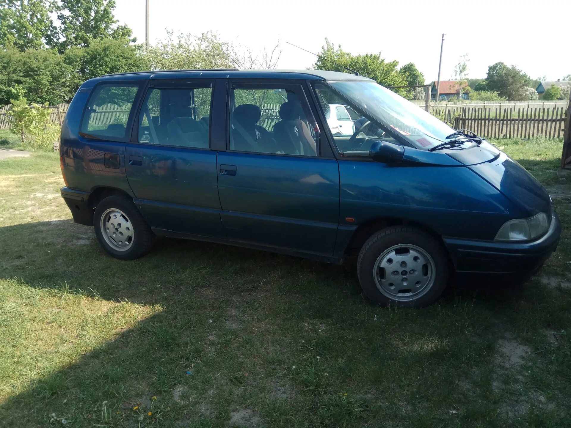 Renault espace 2. Рено Эспейс 2.2 дизель. Рено Эспейс 2 1996. Рено Эспейс 2 1996 года.