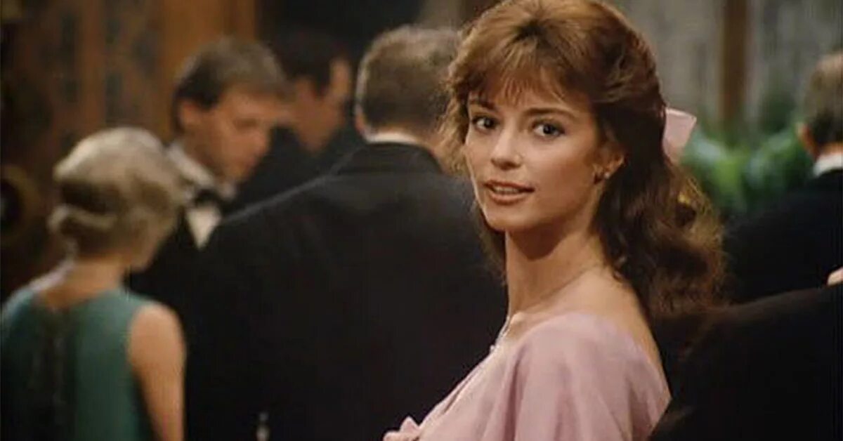 поющие в терновнике ральф де брикассар. поющие в терновнике 1983. поющие в терновнике актеры. мэгги клири поющие в терновнике. поющие в терновнике мэгги и ральф.