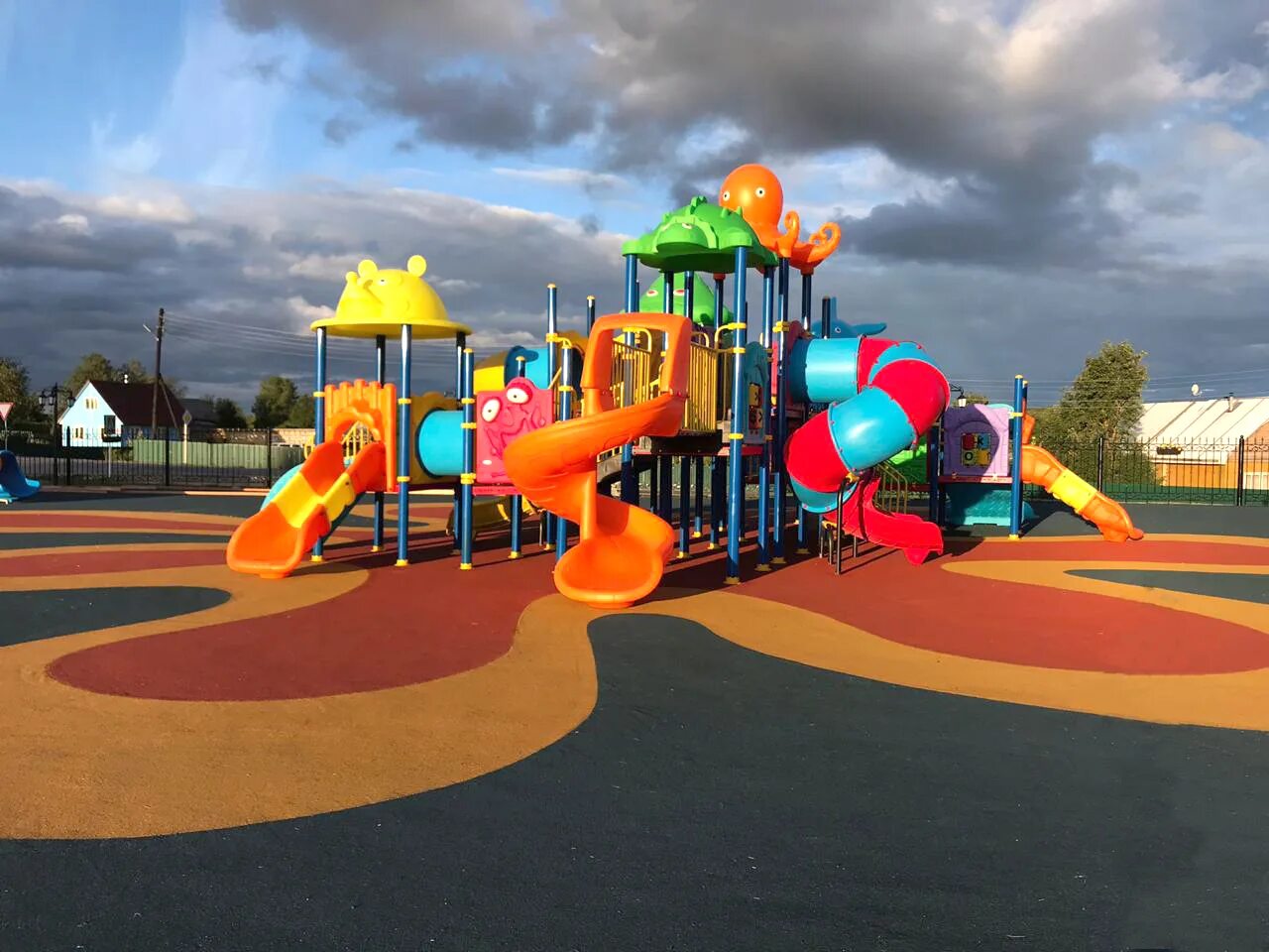 Самая популярная площадка. Самая популярная площадка. Красивая детская площадка. Парк горького лениногорск детская площадка. Необычные детские площадки.