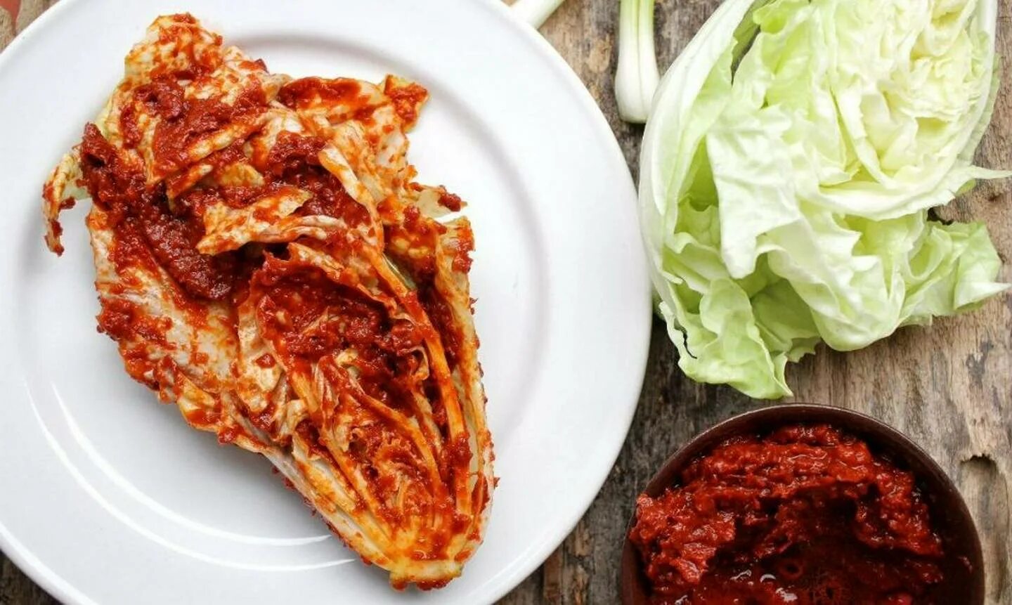 Kimchi загородный. Кимчхи. Кимчхи Корея. Корейская капуста кимчи. Кимчи или Чимчи.