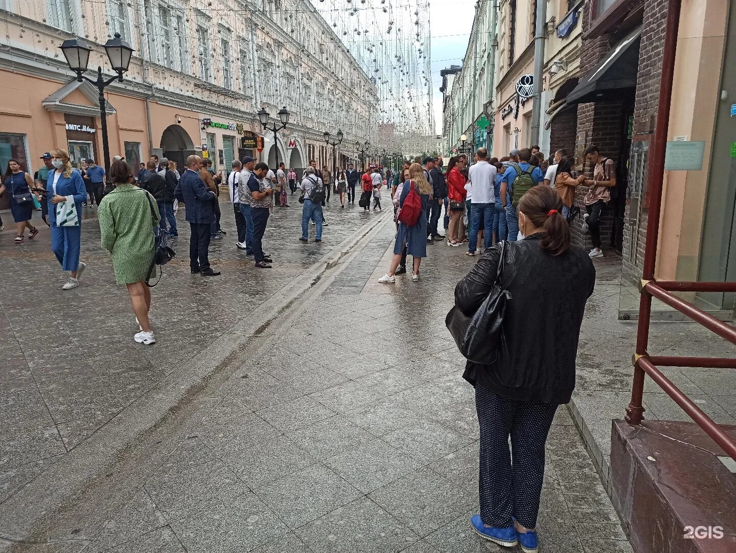 Кузнецкий мост посольство Молдовы. Москва улица Кузнецкий мост 18/7 Бублик. Посольство Молдовы в Москве на рождественской улице. Кузнецкий мост мужские.