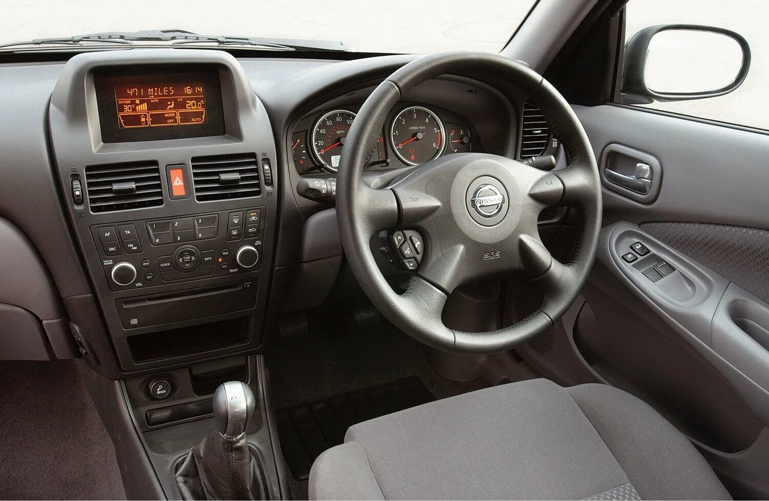 Автосалон ниссан альмера. Альмера классик 2006 салон. nissan almera classic 2007 салон. nissan almera n16 хэтчбек салон. nissan almera 2005 салон.