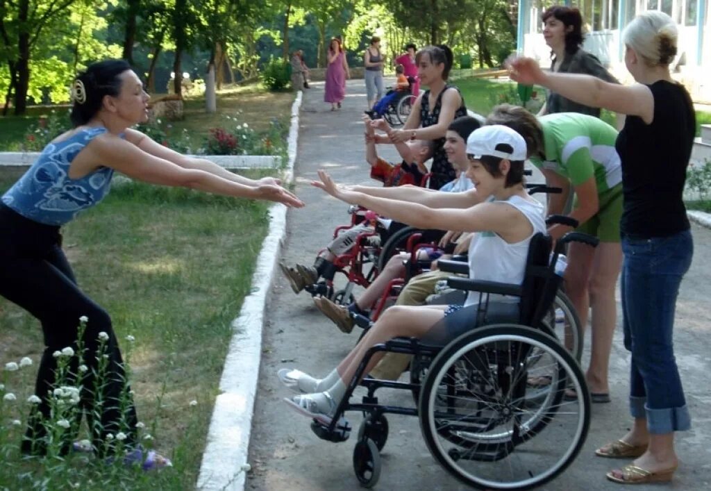 Программы работы с детьми инвалидами