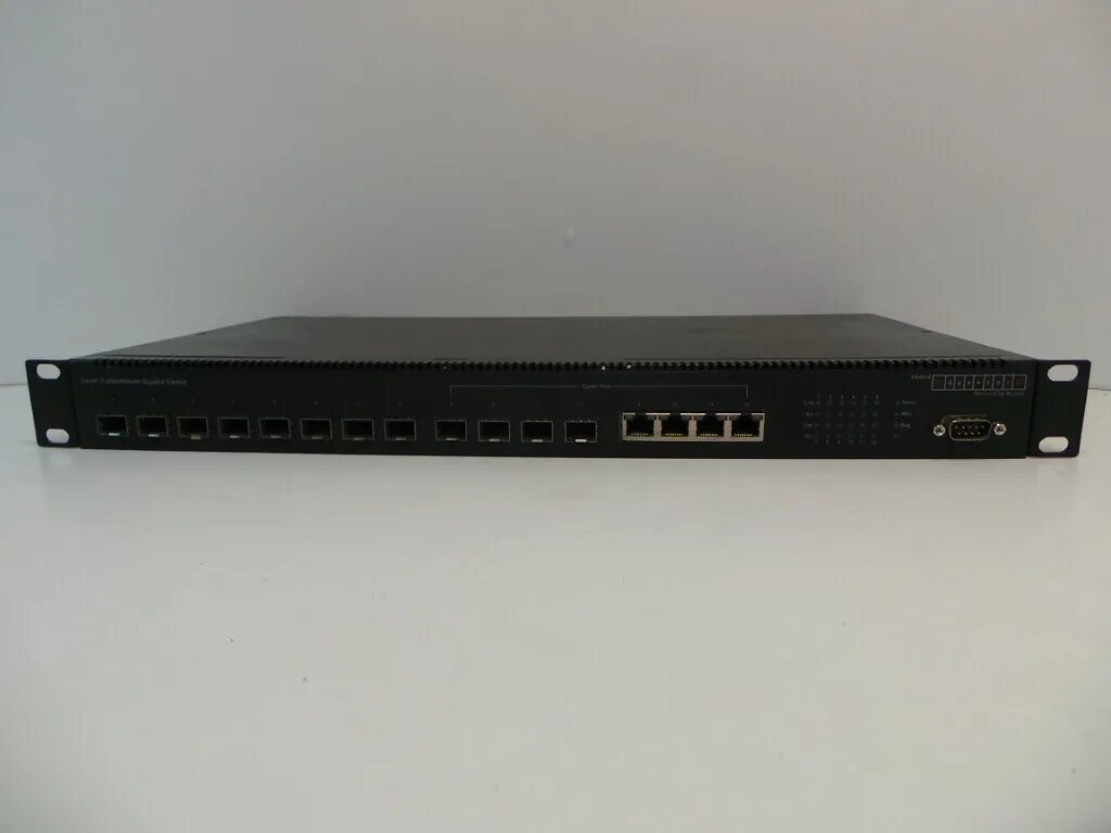 Edge core. Коммутатор edge core ecs3510-28 т. edge core es4612. коммутатор edge-core es3528m-sfp. коммутатор управляемый edge-core ecs3510-28t.