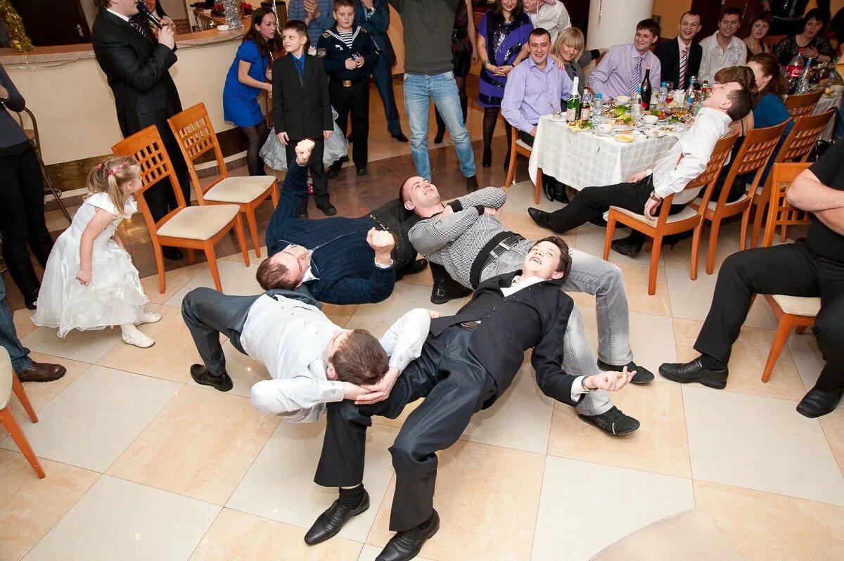 Тамада и конкурсы веселые. Тамада и конкурсы веселые. Хороший тамада и конкурсы веселые. Конкурсы на свадьбу смешные. Конкурсы на свадьбу смешные.