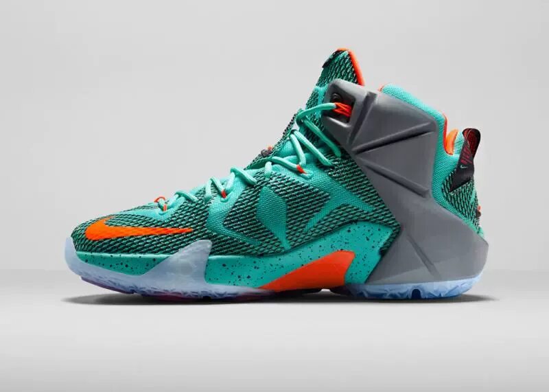 Nike 12 кроссовки. Найк Леброн 12. Nike LEBRON 12 NSRL. Найк Леброн 23. Кроссовки найк Леброн 12.