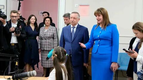 Открытие центра лев