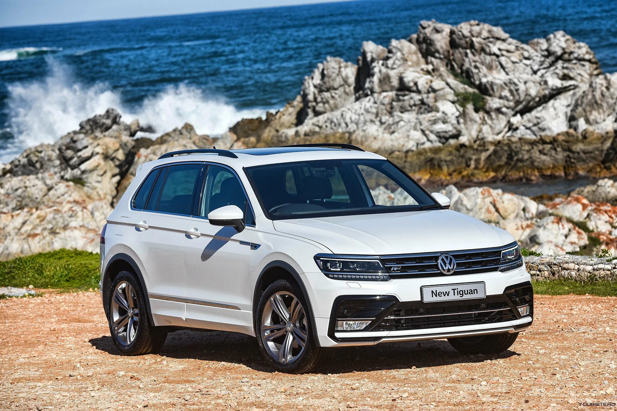 Машина volkswagen tiguan. Volkswagen Tiguan r line 2016. VW Tiguan 2. WV Tiguan 2016. Фольксваген Тигуан 2016.