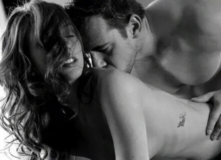 Гифки с поцелуями страстными.