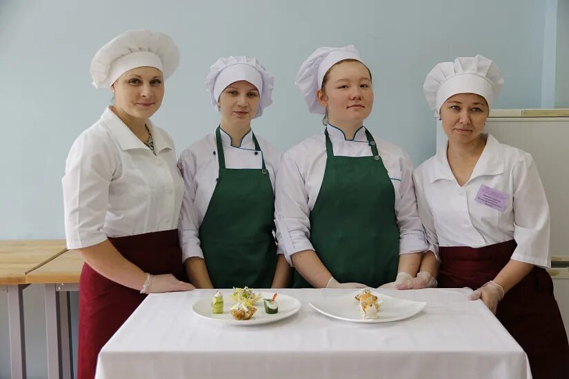 Иркутский техникум архитектуры и строительства. Педагогический колледж вольск. Вольский педагогический колледж им ф. Иэк иркутский энергетический. Средний балл на бюджет в колледж.