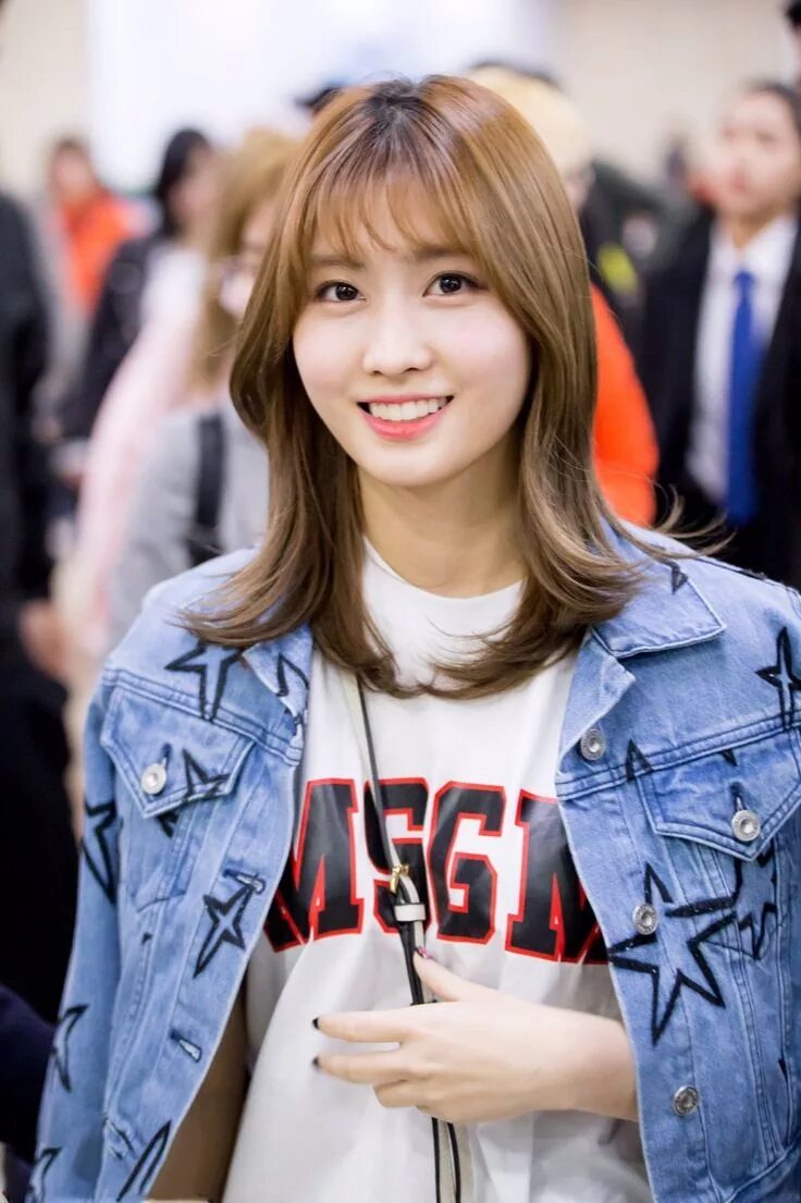 Momo твайс. Мом хираи. Momo twice 2022. Момо хираи. Twice mimo.