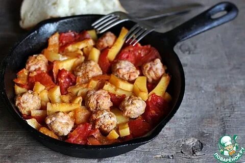 Картошка приготовленная на сковороде с овощами