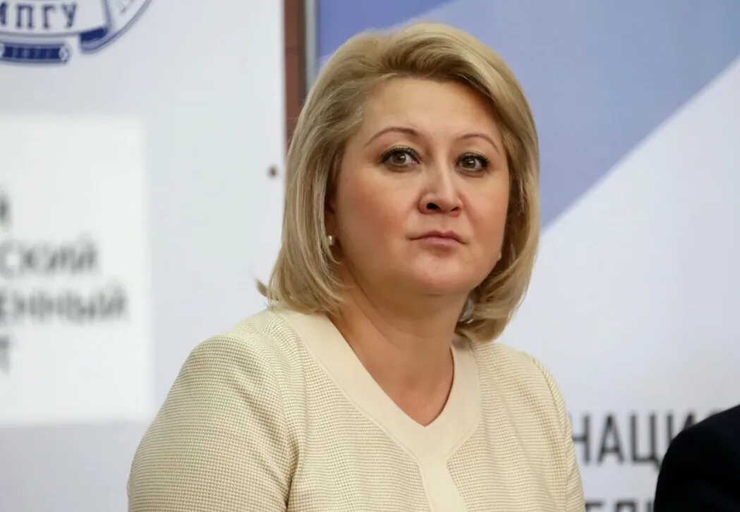 Председатель совета по науке и образованию. Лилия салаватовна гумерова. гумерова лилия салаватовна совет федерации. лилия гумерова совет федерации по науке, образованию и культуре. гумерова лилия салават.