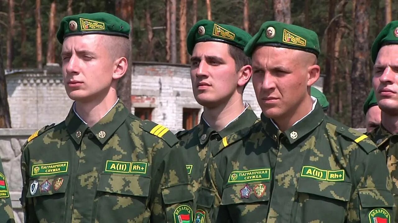 Форма российских пограничников. Полевая форма пограничных войск фсб рф. Пограничные войска как попасть служить. Пограничные войска как попасть служить. Форма пограничных войск.