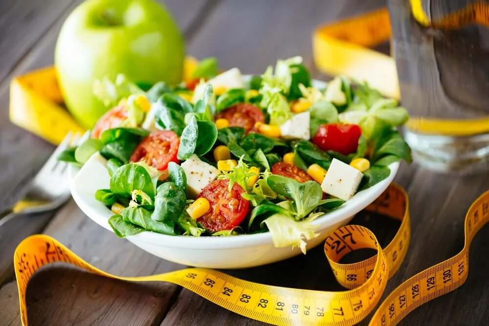 Диетический салат для похудения рецепты. Салат. Вкусная и полезная еда. Овощной салат. Овощные салаты для похудения.