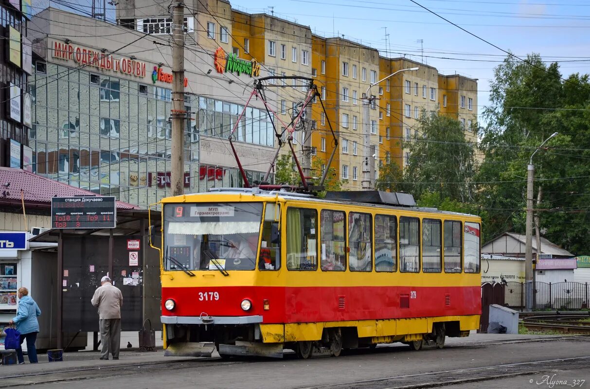 Движение трамваев барнаул. Tatra t6b5. Трамвай Барнаул Татры. Tatra t6b5 Екатеринбург 2022. Барнаул трамвай Татра.