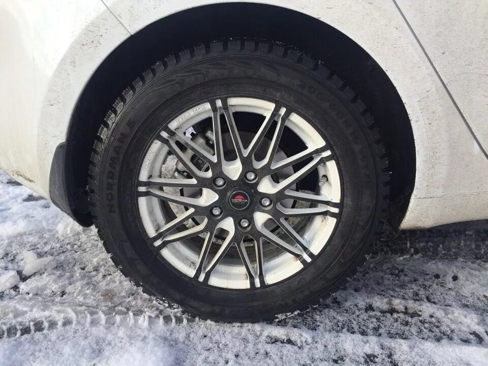 Купить колеса 205 60 16. Киа СИД колеса r16 205/60. 205/60 R16 Киа СИД. Kia Ceed JD r16 205 60. Зимние шины 205/60 r16 на Киа СИД.