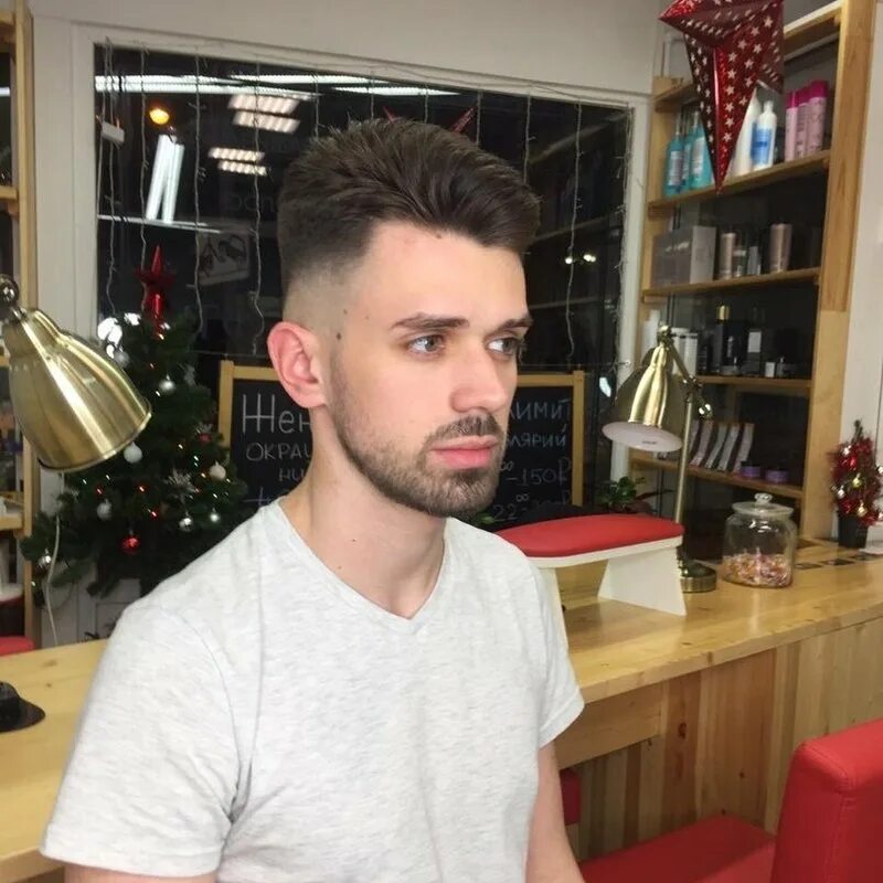 Петро суховій. Мужские прически. Безумная французская прическа. Кроп андеркат. Волосы ежиком у мужчин.