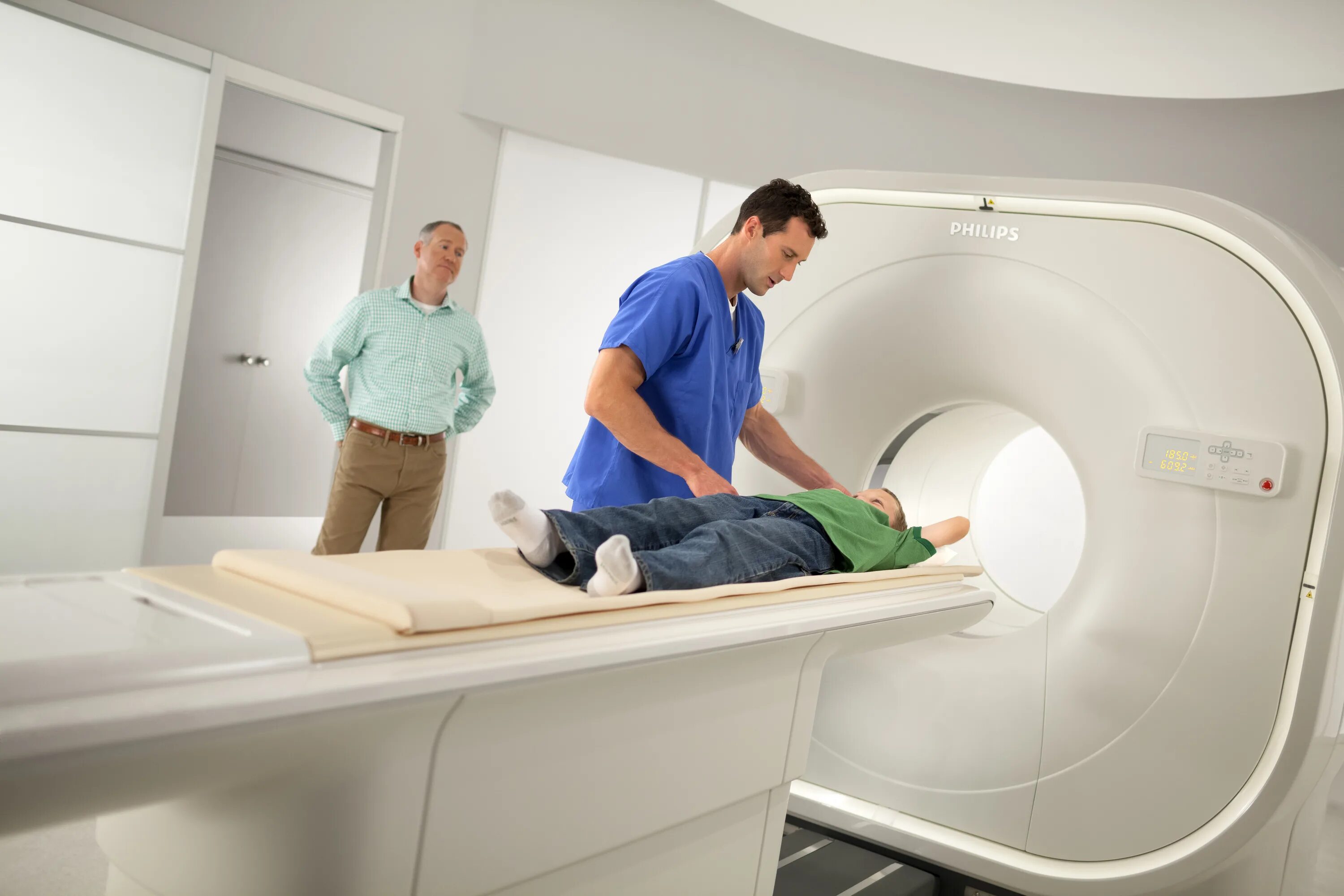 ПЭТ кт Филипс. Vereos Pet/CT. Аппарат ПЭТ кт Филипс. Компьютерный томограф Philips. Врачи центра мрт